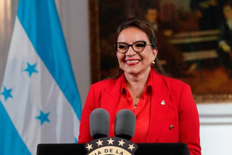 El proyecto socialista de Xiomara Castro confronta los retos de la situación en Venezuela