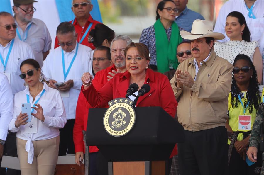 Corrupción y crimen organizado bajo Xiomara Castro y Juan Orlando Hernández: continuidades institucionales en Honduras