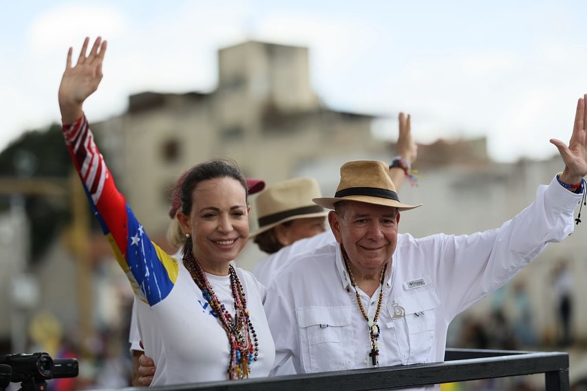 María Corina Machado Galardonada con Nobel de la Paz 2025: Análisis de Efectos