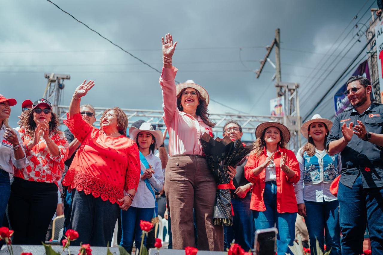 Honduras: La estrategia de movilizaciones «sin retorno» de LIBRE antes de las urnas