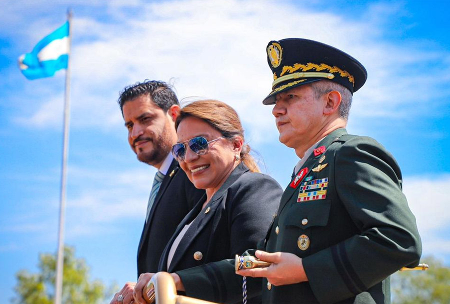 Elecciones Turbulentas en Honduras: Prensa Bajo Ataque y Boicot Militar
